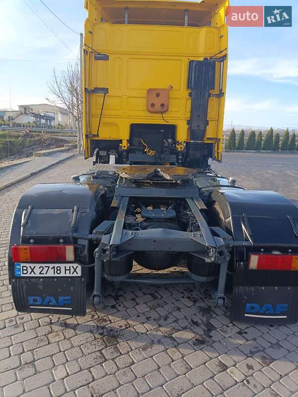 Тягач DAF XF 105 2004 в Любарі