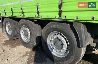 Грузовой фургон DAF XF 105 2010 в Львове