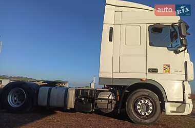 Тягач DAF XF 105 2011 в 