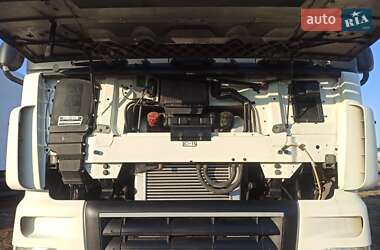 Тягач DAF XF 105 2011 в 