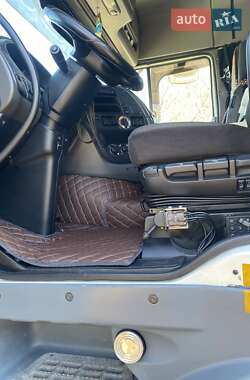Тягач DAF XF 105 2013 в 