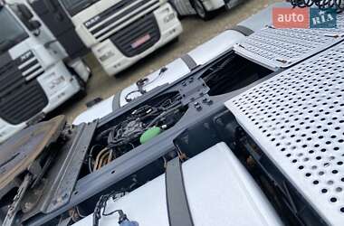 Тягач DAF XF 105 2012 в 