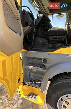 Тягач DAF XF 105 2013 в 