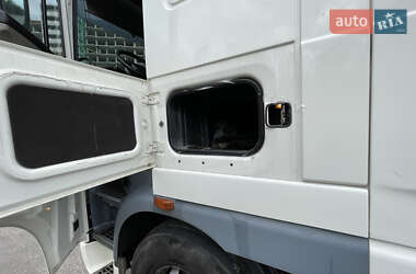 Тягач DAF XF 105 2011 в 