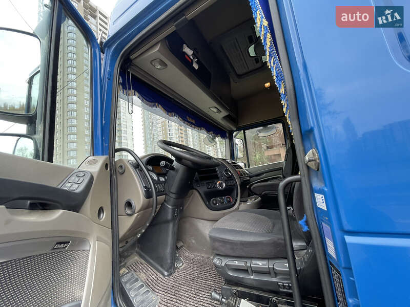 Тягач DAF XF 105 2013 в Киеве
