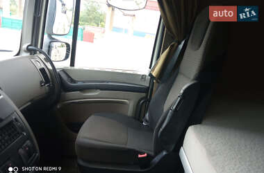 Тягач DAF XF 105 2013 в 