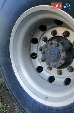 Тягач DAF XF 105 2010 в 
