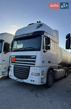Тягач DAF XF 105 2012 в 
