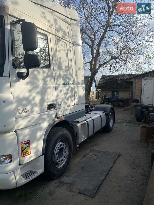 Тягач DAF XF 105 2013 в Киеве