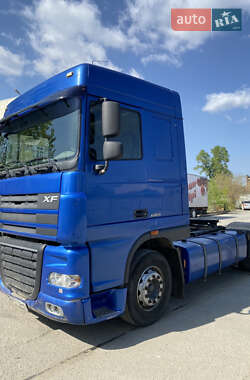 Тягач DAF XF 105 2010 в 