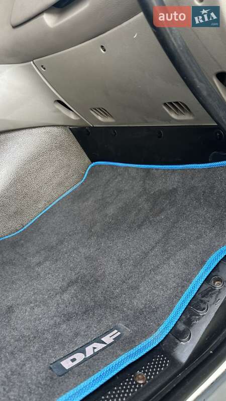 Тягач DAF XF 105 2012 в Ровно