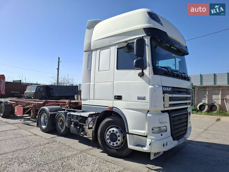 Тягач DAF XF 105 2013 в 