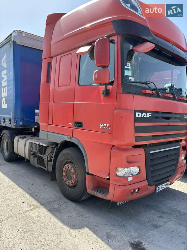 Тягач DAF XF 105 2009 в Обухове