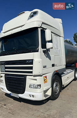 Тягач DAF XF 105 2012 в 