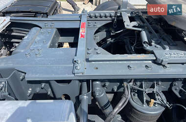 Тягач DAF XF 105 2012 в 