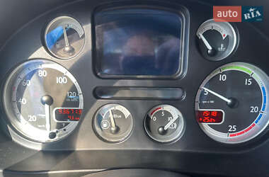Тягач DAF XF 105 2010 в 