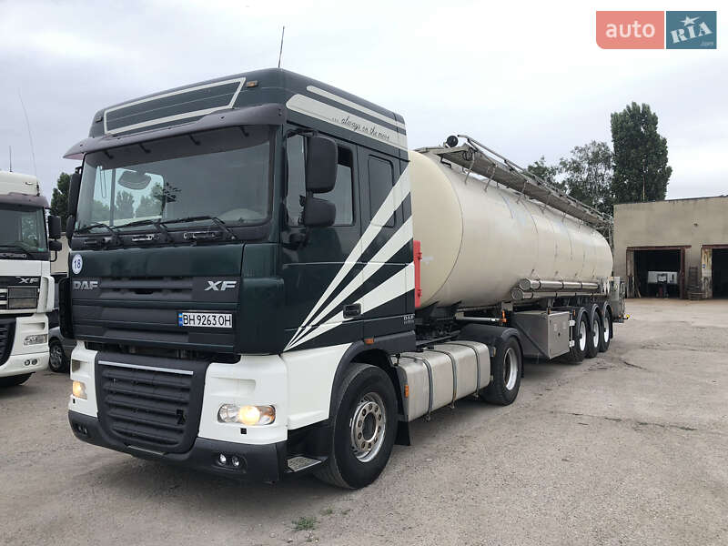 Тягач DAF XF 105 2006 в Одессе