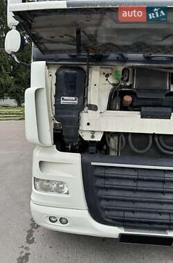 Тягач DAF XF 105 2011 в 