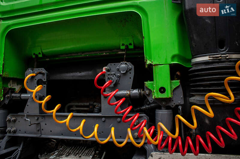 Тягач DAF XF 105 2012 в Львове