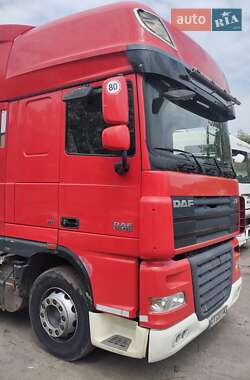 Тягач DAF XF 105 2011 в 