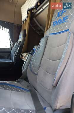 Самосвал DAF XF 105 2011 в 