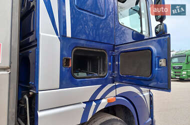 Тягач DAF XF 105 2011 в 