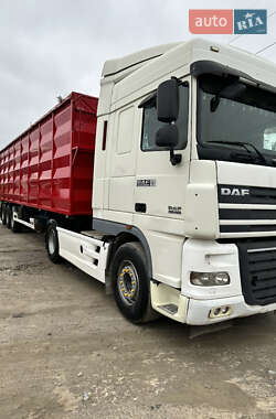 Тягач DAF XF 105 2009 в Виннице