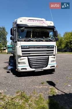Тягач DAF XF 105 2010 в Чернигове