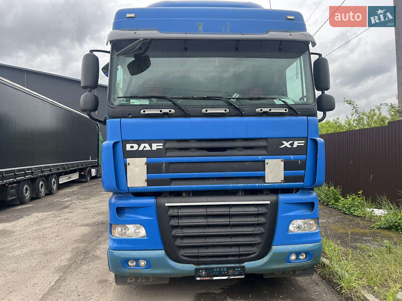 Тягач DAF XF 105 2008 в Луцке