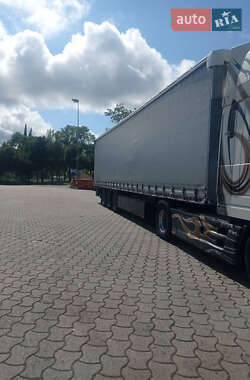 Тягач DAF XF 105 2011 в 