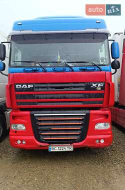 Тягач DAF XF 105 2006 в Львове