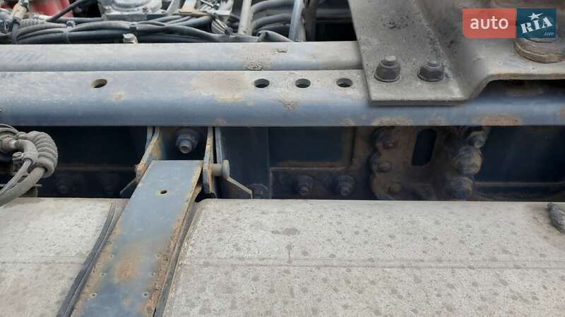 Тягач DAF XF 105 2010 в Верхнеднепровске
