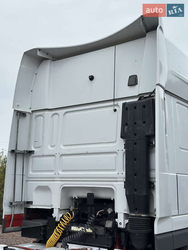 Тягач DAF XF 105 2013 в Ровно