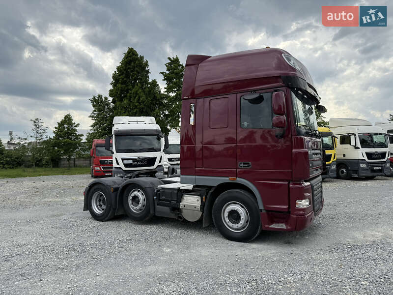 Тягач DAF XF 105 2013 в 