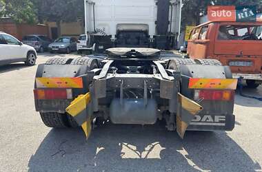 Тягач DAF XF 105 2010 в 