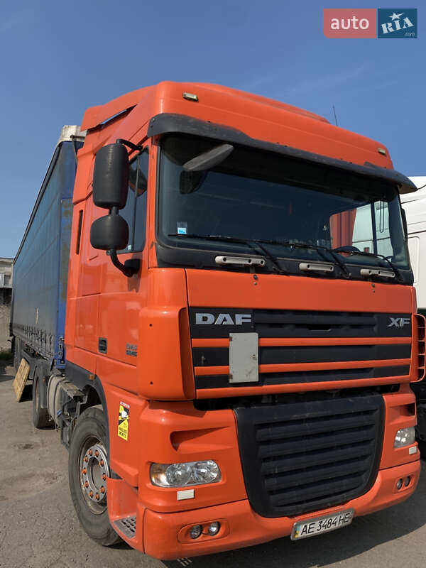 Тягач DAF XF 105 2008 в 