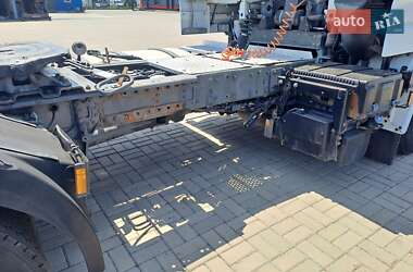 Тягач DAF XF 105 2011 в 