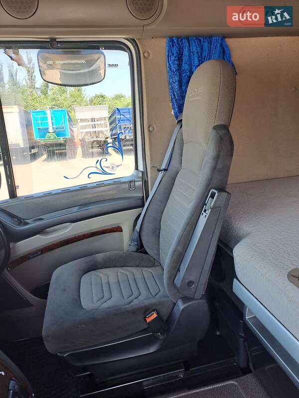 Тягач DAF XF 105 2011 в Черкассах