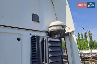 Тягач DAF XF 105 2011 в 