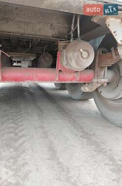 Тягач DAF XF 105 2006 в 