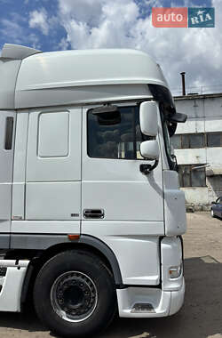 Тягач DAF XF 105 2011 в 