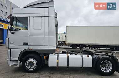 Тягач DAF XF 105 2009 в 