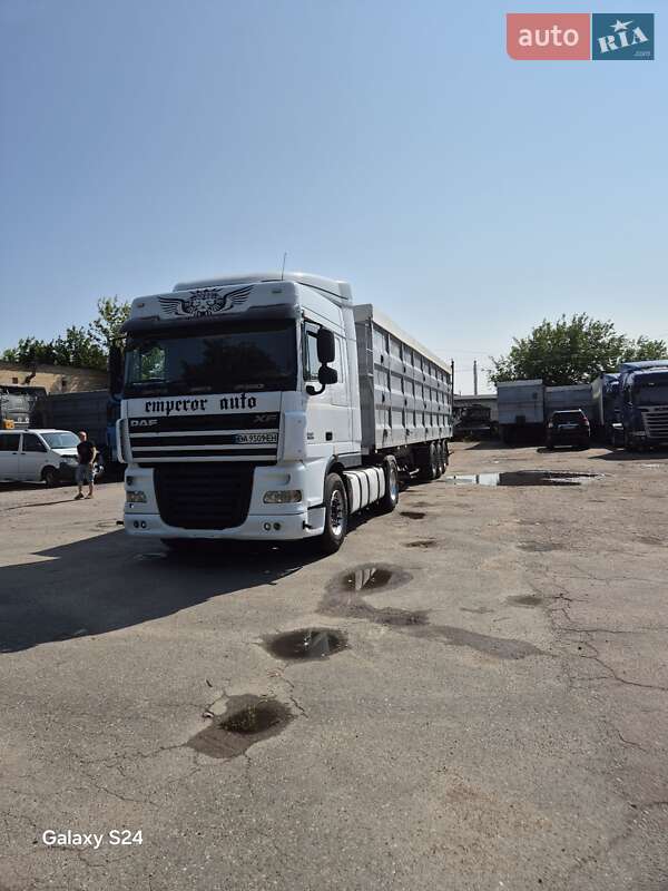 Контейнеровоз DAF XF 105 2006 в Александрие фото 3 Контейнеровоз DAF XF 105 2006 в Александрие