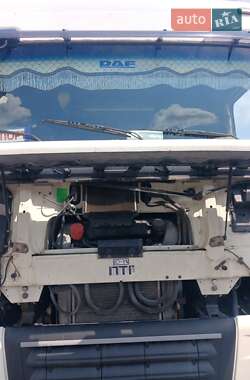 Тягач DAF XF 105 2012 в 