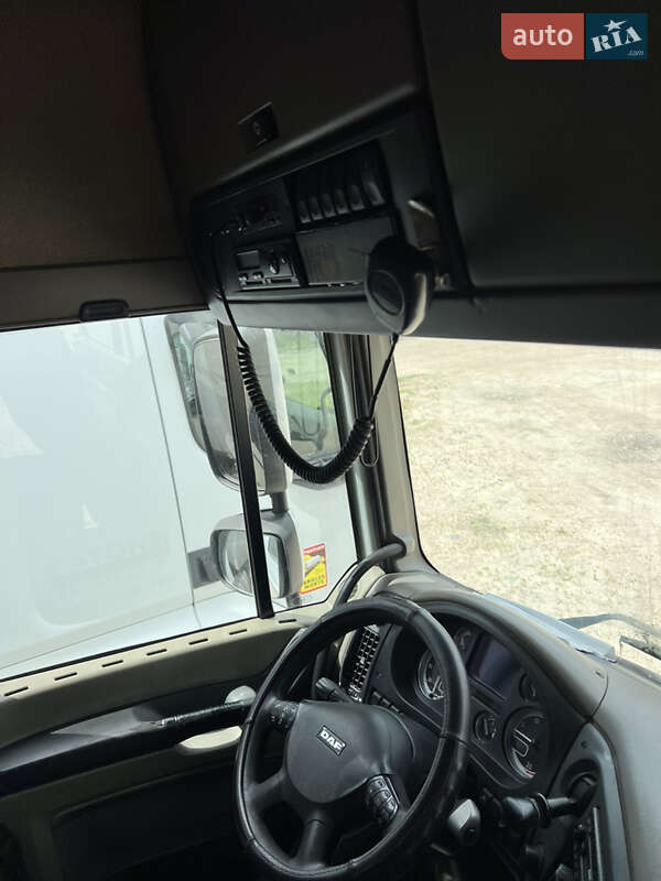 Тягач DAF XF 105 2012 в Чернигове
