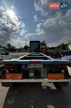 Контейнеровоз DAF XF 105 2013 в 