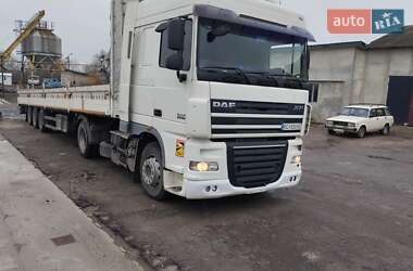 Тягач DAF XF 105 2011 в 
