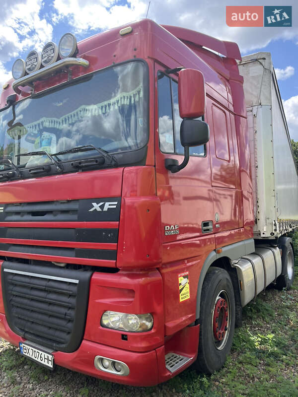 Тягач DAF XF 105 2007 в 