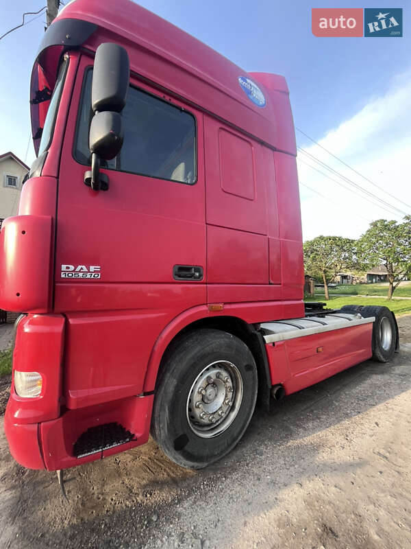 Тягач DAF XF 105 2010 в Лукове