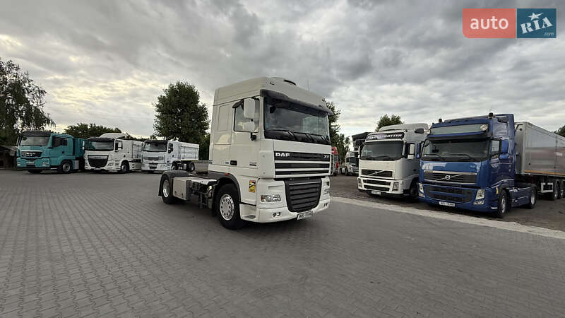 Тягач DAF XF 105 2013 в Виннице